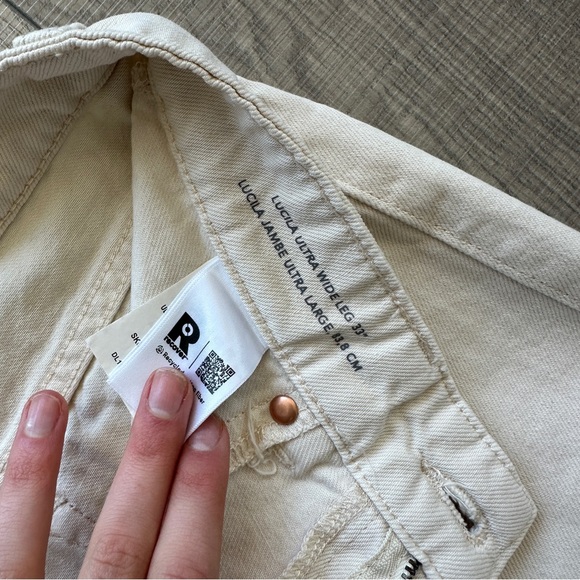 DL1961 wide leg flared denim - Picture 3 of 5